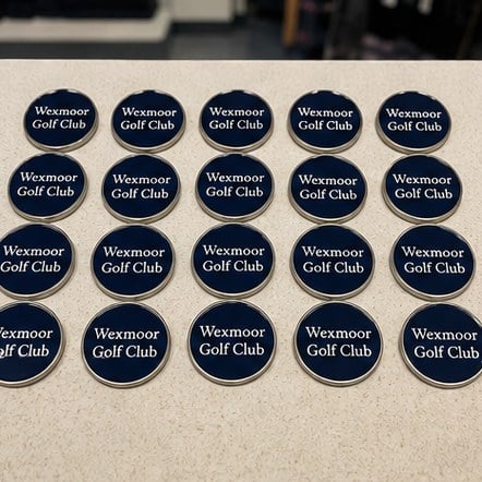 Customized golf ball markers for golf clubs